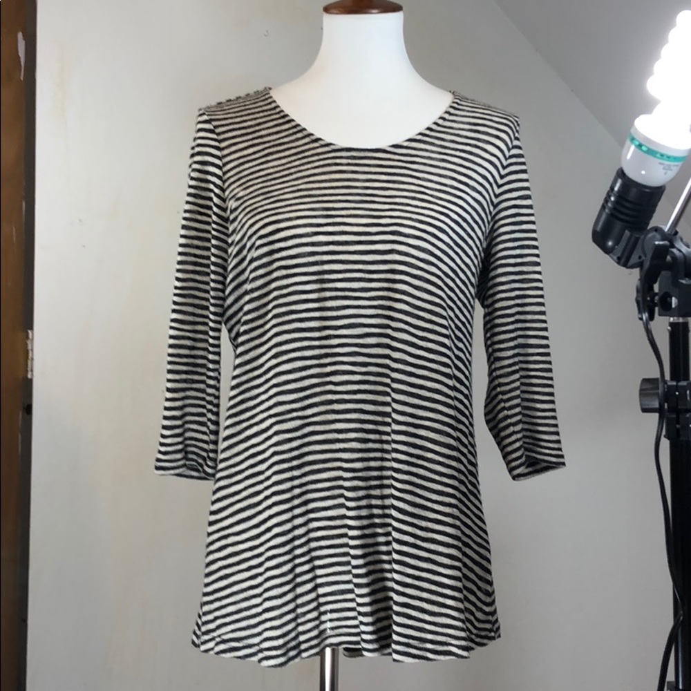 W5 knit tunic with back gathering detail